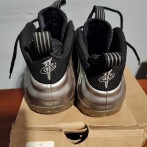 Men's Nike Foamposite